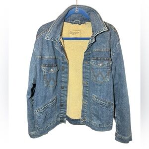 Vintage Wrangler Retro Denim Jacket Size Large